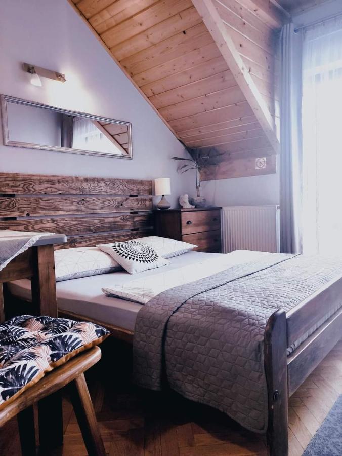 Podkowa Hotel Myślenice Buitenkant foto