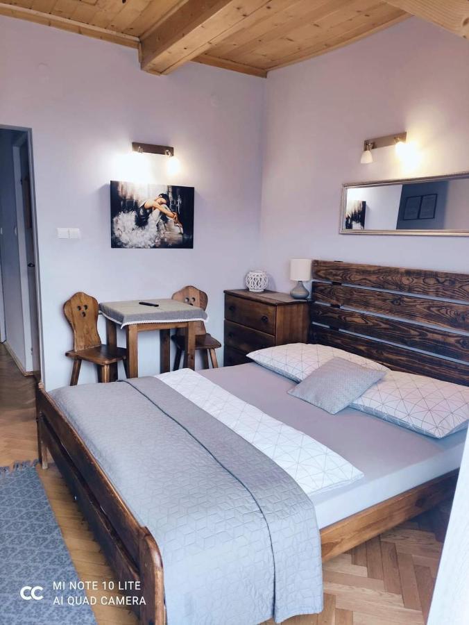 Podkowa Hotel Myślenice Buitenkant foto