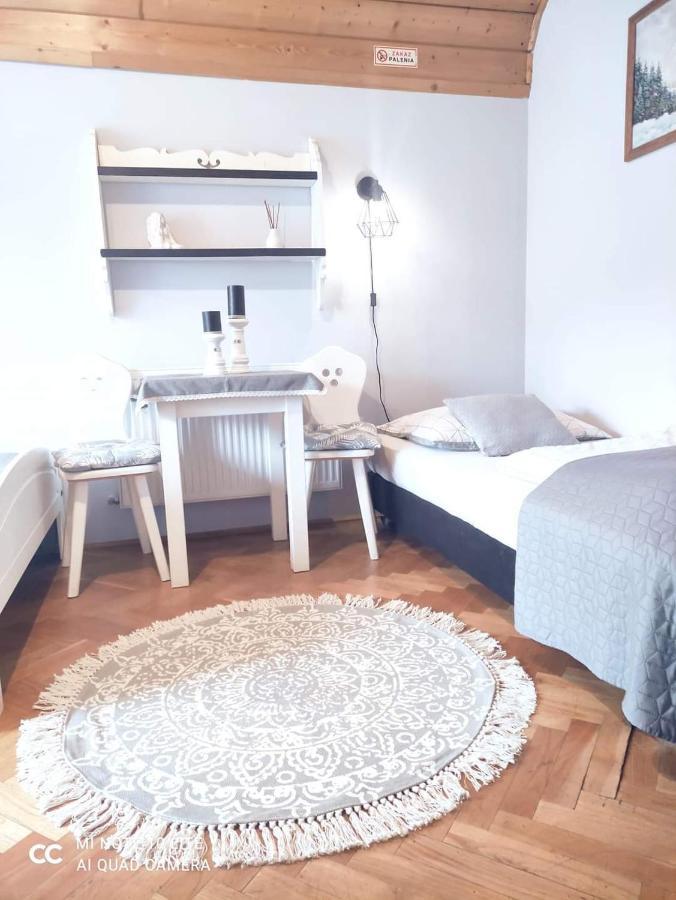 Podkowa Hotel Myślenice Buitenkant foto
