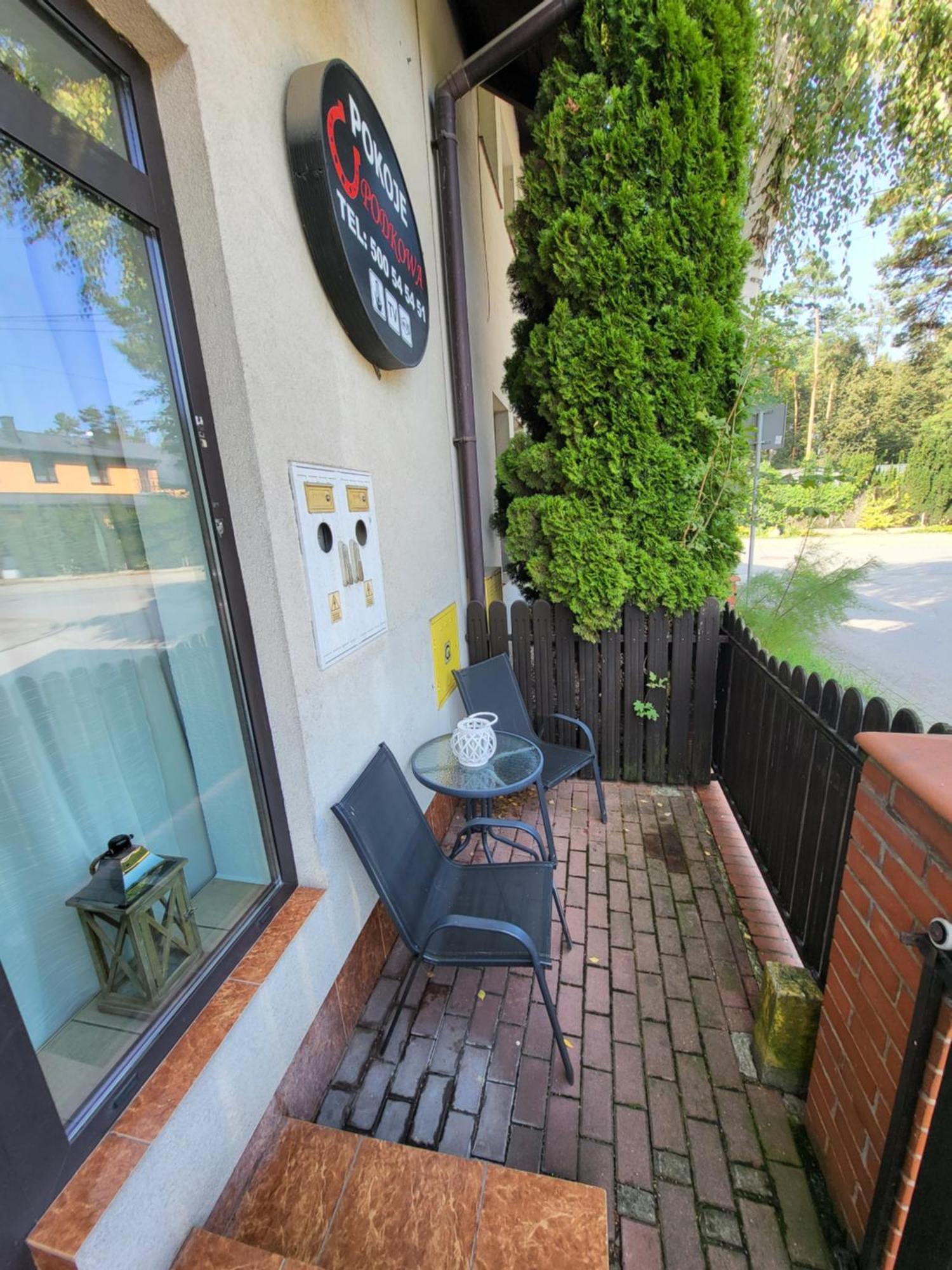 Podkowa Hotel Myślenice Buitenkant foto